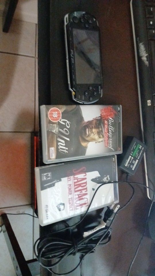 Psp Gen 2001 With 2 Games