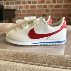 Nike Cortez Easy On