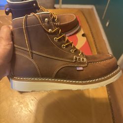 Work boots -Wolverine boots
