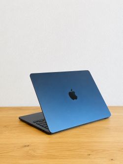 Apple MacBook Air 13” M4 2025 💻 16GB RAM ⚡ 1-Year Warranty + Financing Available ✅