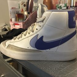 Purple Nike Blazer Mid 77