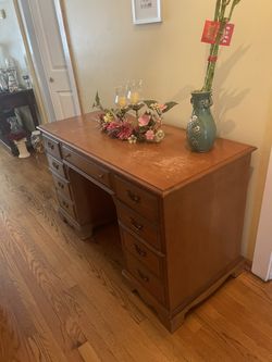 Escritorio De Madera