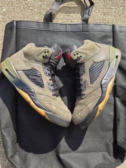 Vintage Jordan 5 Retro Fear Size 11 (Pick Up)