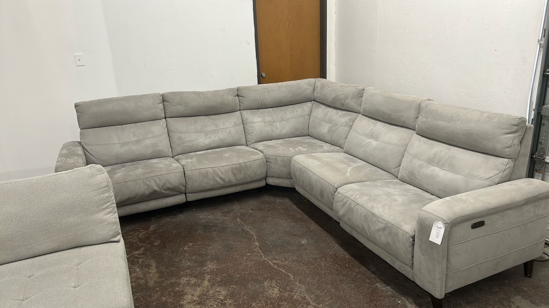Sectional Sofa - Delivery/Financing Available