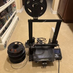 ENDER 3 V2 WITH AUTO LEVELING AND GLASS BED MODS