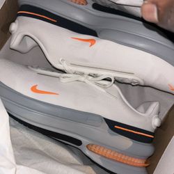 Nike Air Zoom Upturn SC 