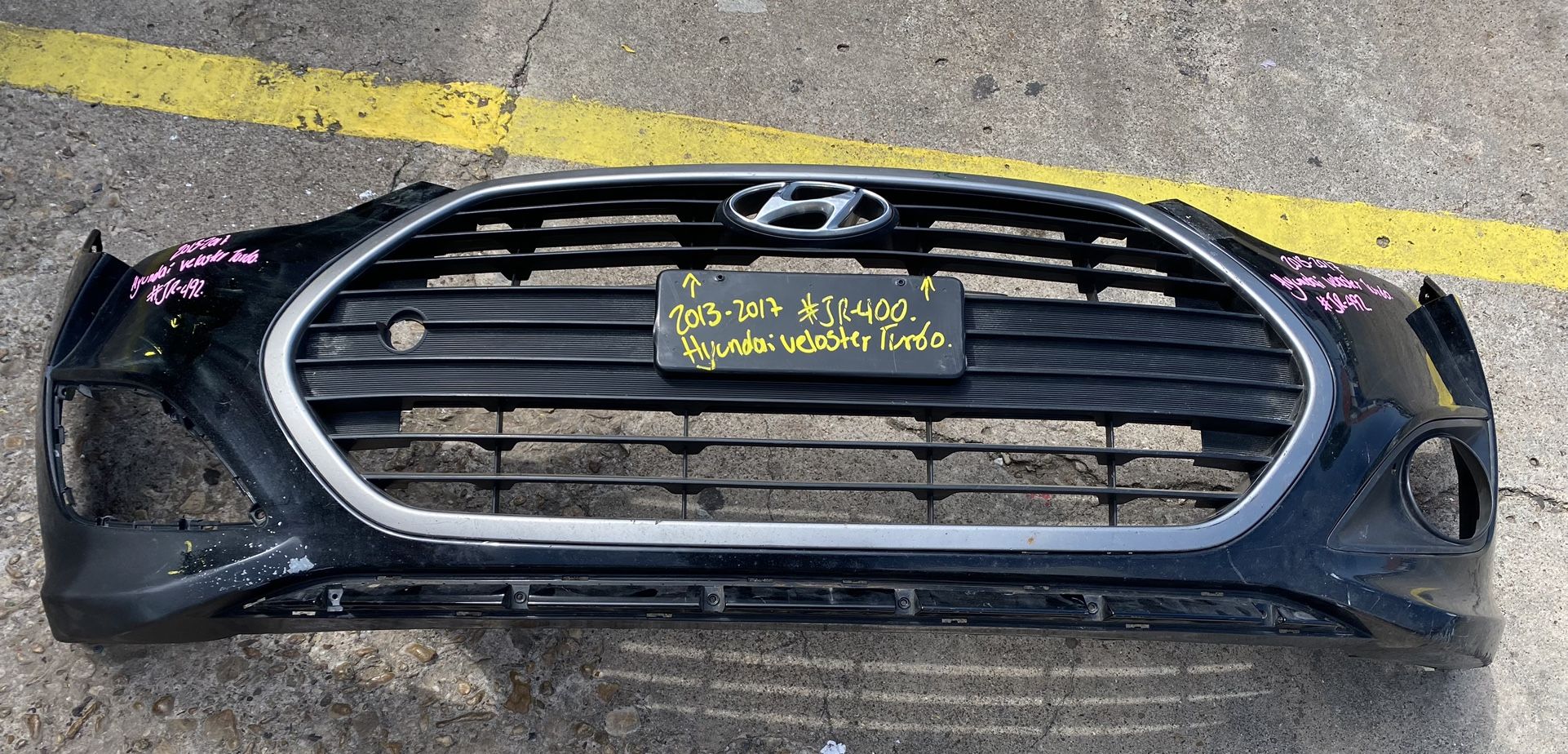 2013 2014 2015 2016 2017 Hyundai Veloster Turbo Front Bumper Cover.