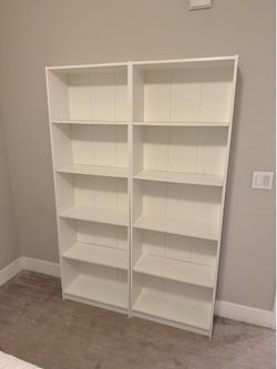 White Modern Bookshelf Set (2 Shelves) – Excellent Condition 📚✨