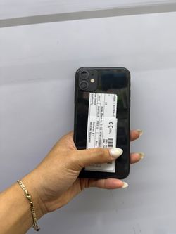IPHONE 11 64GB UNLOCKED
