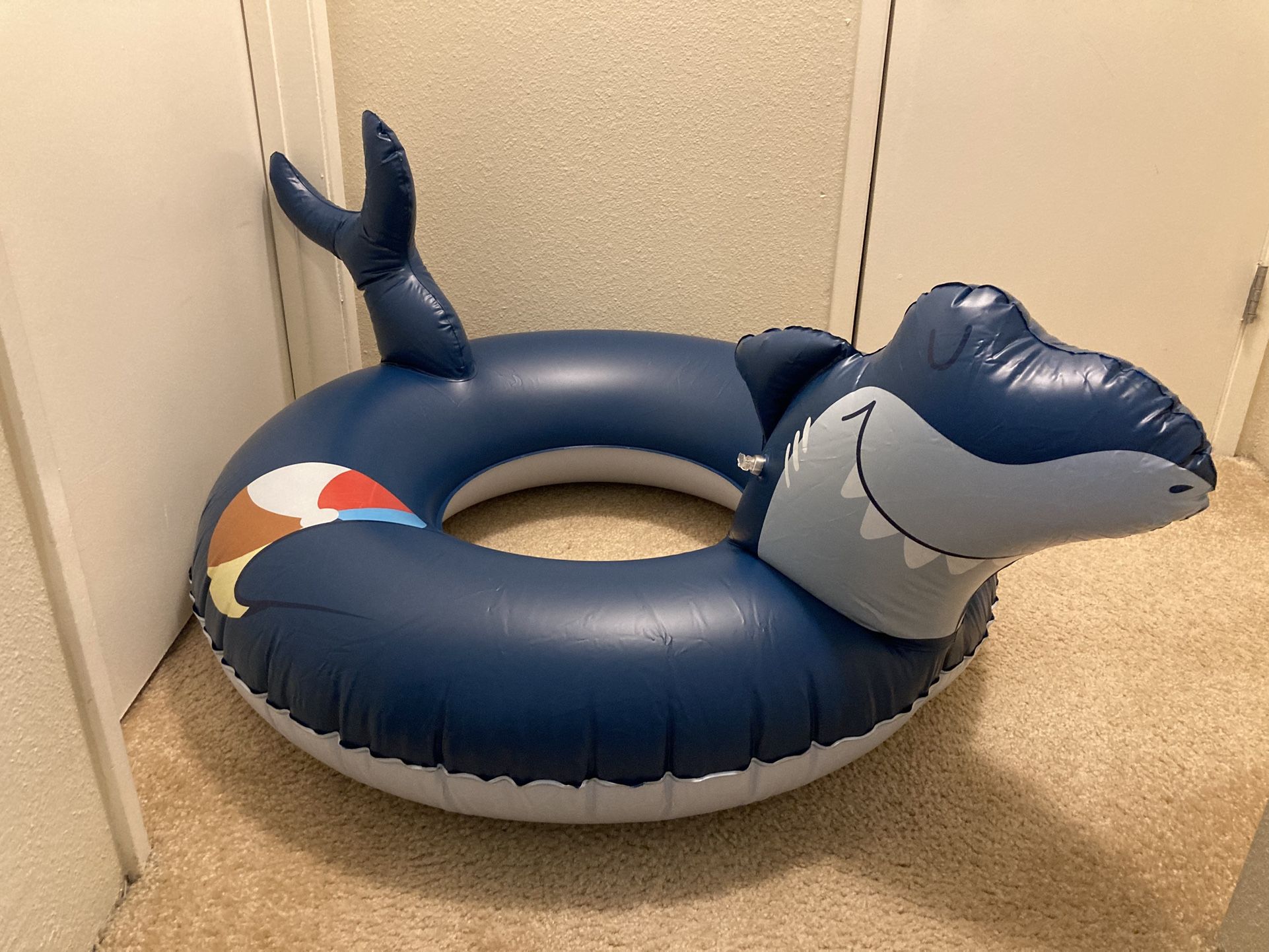 New - Sun Squad Target Inflatable Air Shark Pool Float Inner Tube Raft
