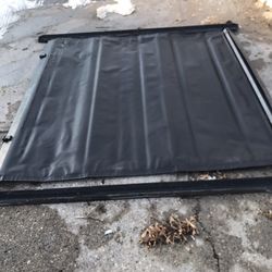 Truck Bed Tonneau Cover