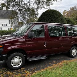 2011 Ford E-150