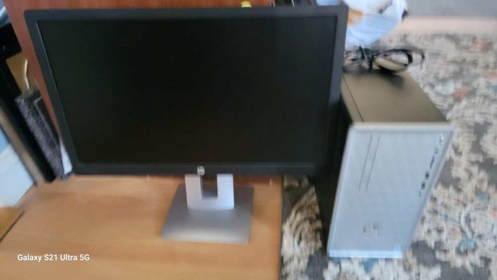 Hp  PAVILION, DESKTOP 590-p0016 i13 BRAND NEW~