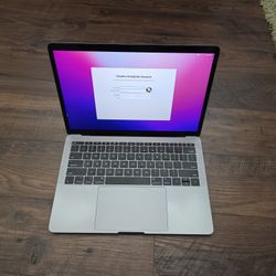 2017 MACBOOK PRO