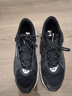Men Size 14 Under Armour Sneakers