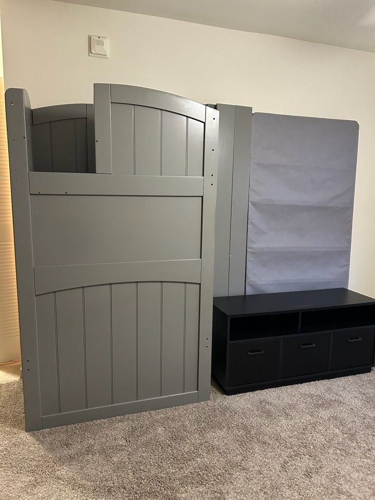 Kids Cottage Colors Gray Twin Step Bunk