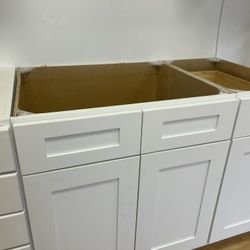 Solid Wood Cabinets 