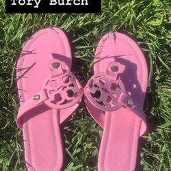 Pink Tory Burch 