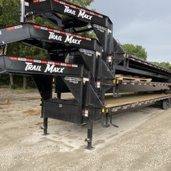 Trailmaxx 40 FT Non CDL With Mega Ramps Total Down $2400