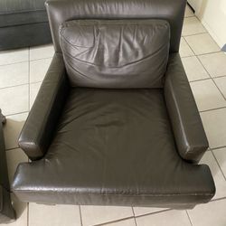 2 Vintage Brown Top Grain Leather Armchair
