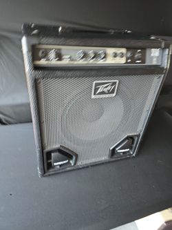 Peavey MAX112 bass amp