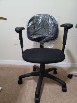 Desk chair for a small person