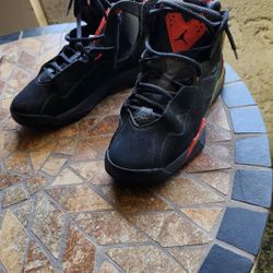 Jordan True Flight Youth (Size 4.5Y) - Black/Red