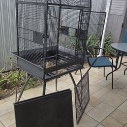 Jaula Negra De Hierro Fuerte Para Aves En Exelentes Condiciones Nueva 