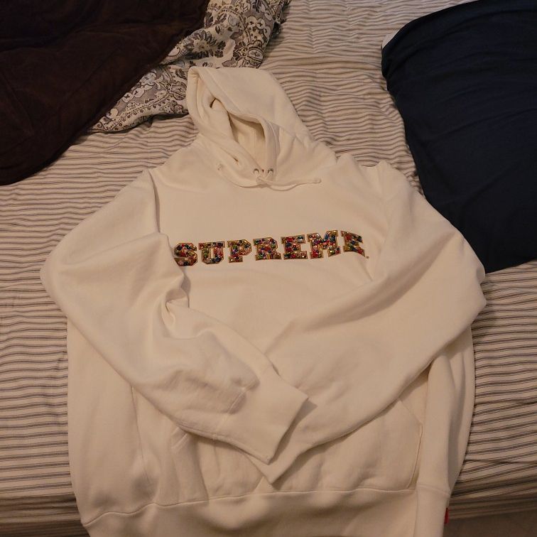 Supreme Sweatshirt 2020 Drop