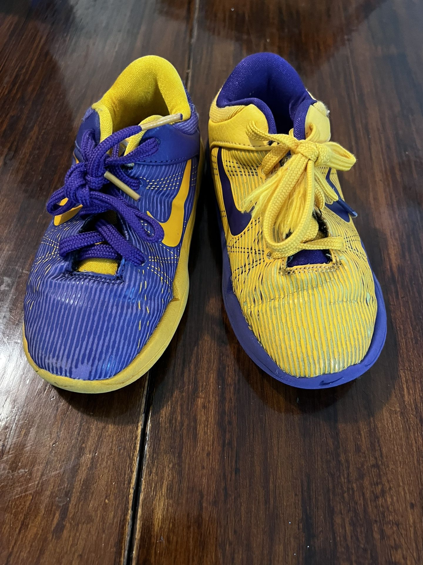 Kobe Bryant’s Yin And Yang Shoes