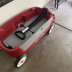 Radio Flyer Wagon