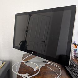 Apple LED Cinema Display (27 - inch)