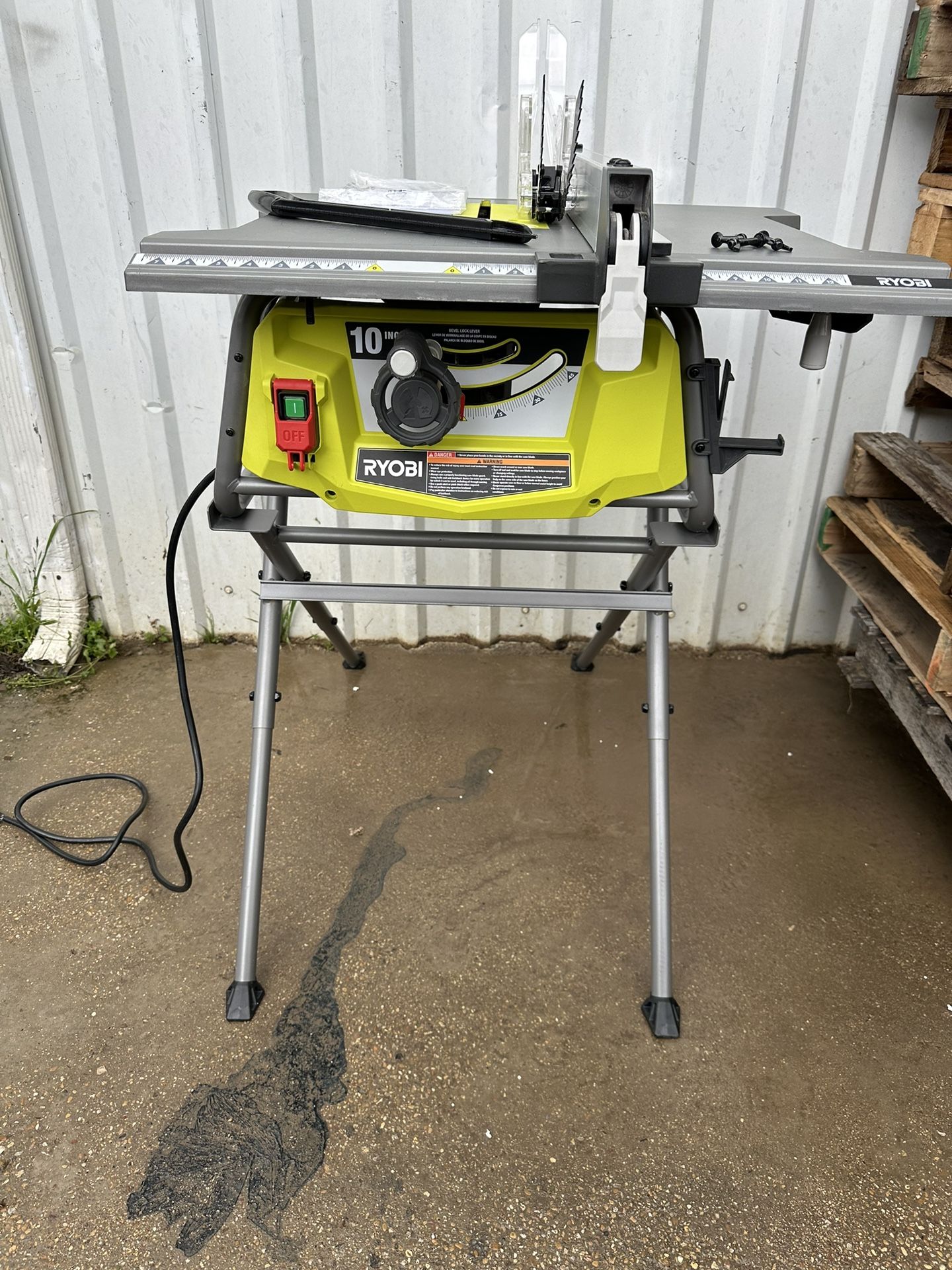 RYOBI 15 Amp 10 in. Compact Portable Corded Jobsite Table Saw with Folding Stand USED $175