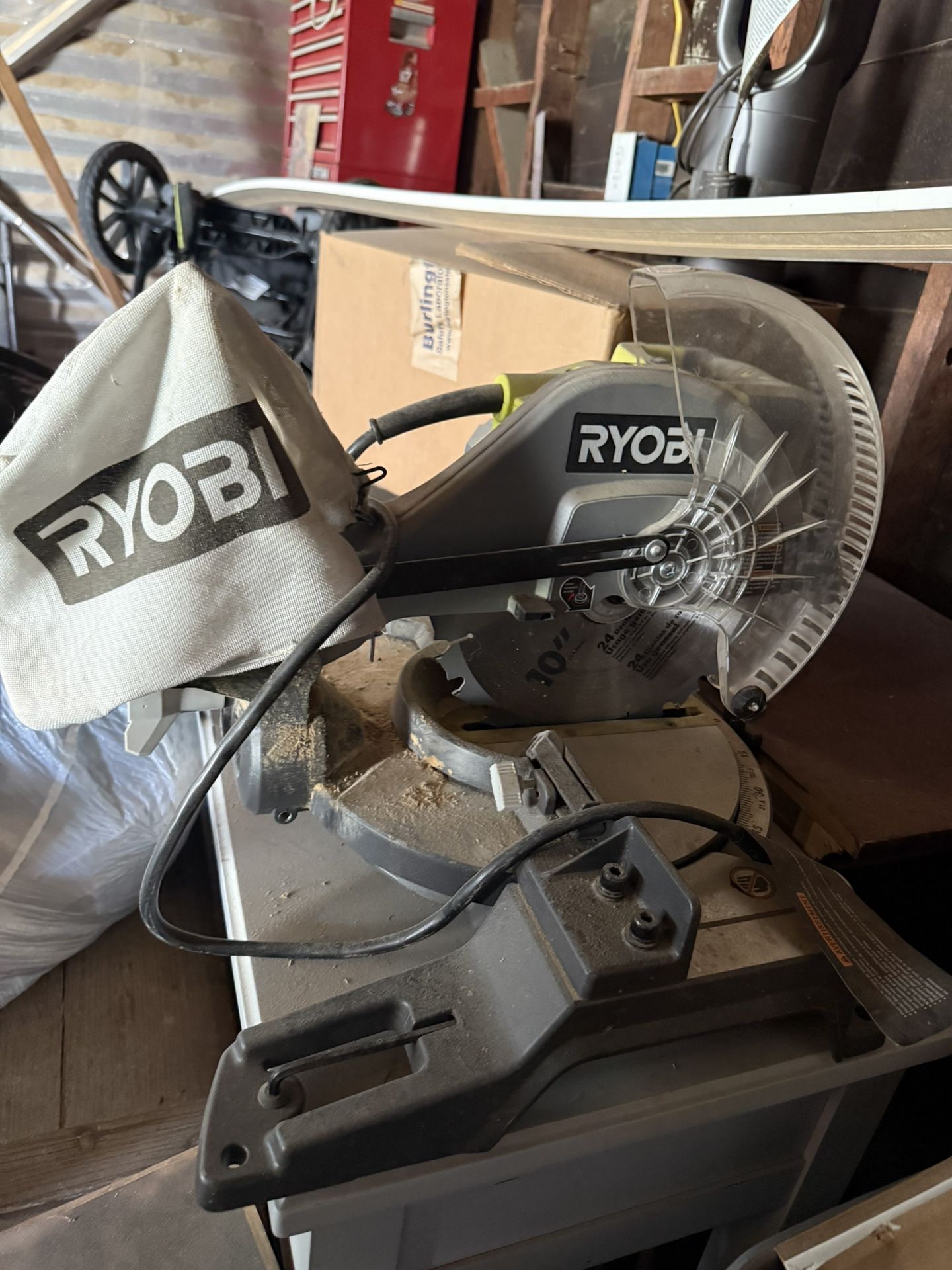 Ryobi Saw