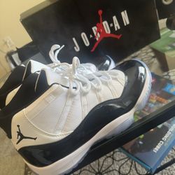 Retro Jordan 11s 