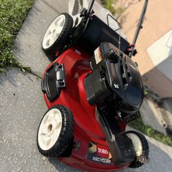 Toro Self Propelled Lawn Mower