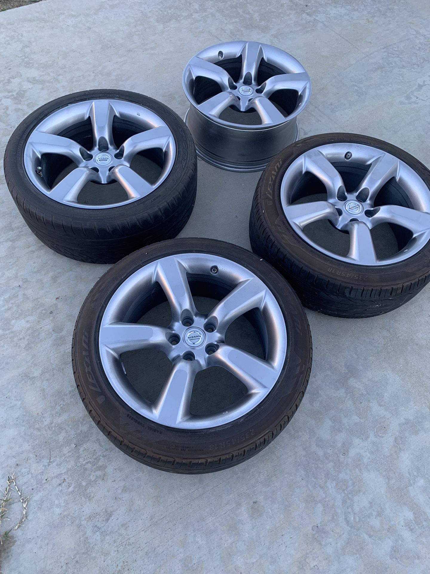 Nissan 350z wheels rims 240sx s13 s14 g35 300zx Altima maxima quest