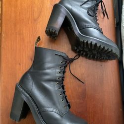 Doc Martens Kendra Heel Boot
