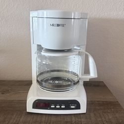 Mr Coffee White Machine With Clock