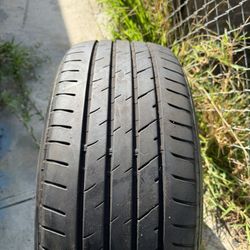 Bridgestone Potenza 235/40R19 92Y S001L