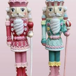 Peppermint Square Pastel Nutcracker Set (Pair)
