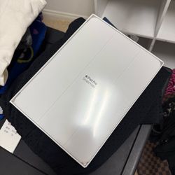 New Apple Smart Folio Case for iPad Pro and Air
