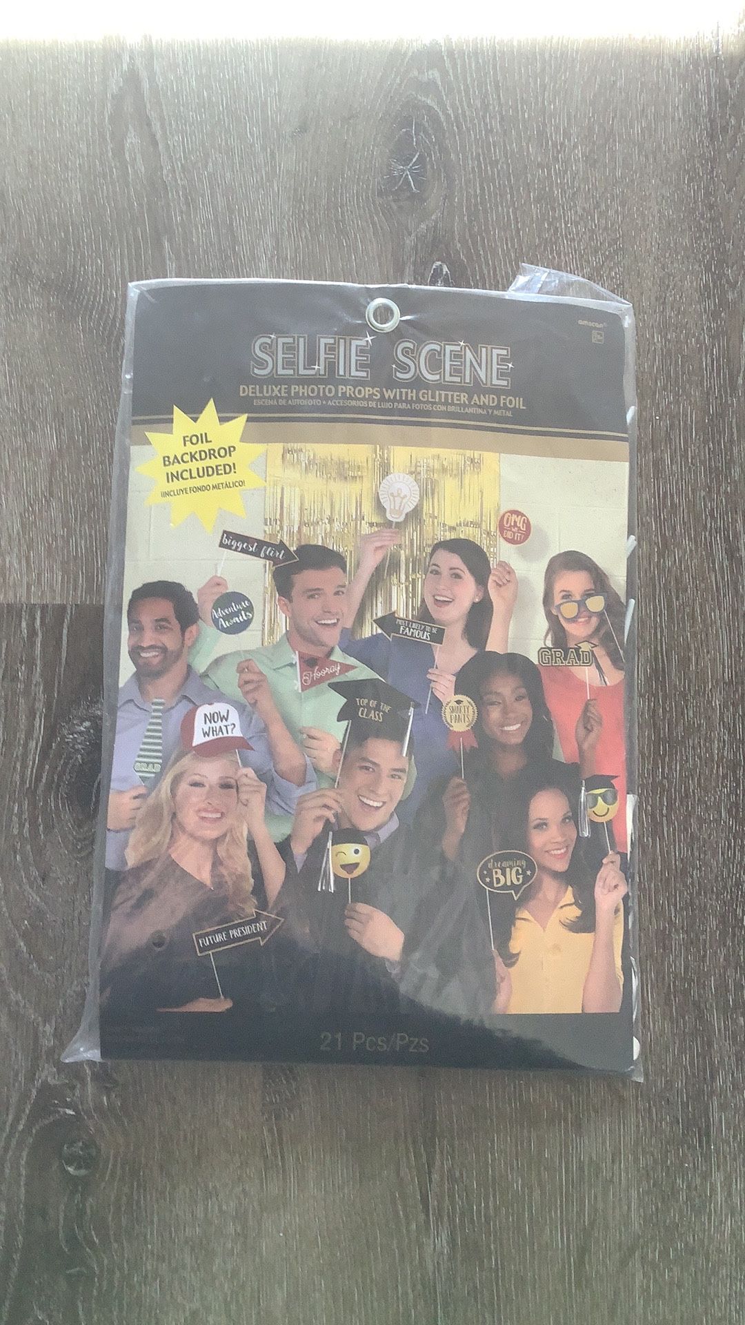 Selfie Scene 21 Pcs