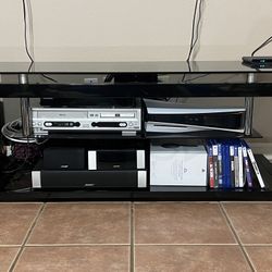 Tv Stand/Entertainment Center