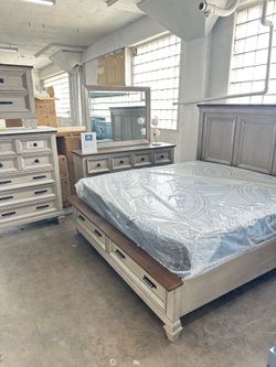 4 piece bedroom set bf Mr dr ns
