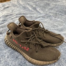 Adidas Yeezy V2 BRED Size 10.5