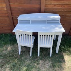 KidKraft Avalon Desk with Hutch - White