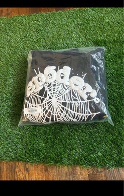 Black spider hoddie Size L