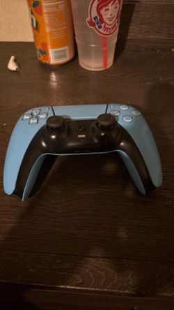 PlayStation 5 controller