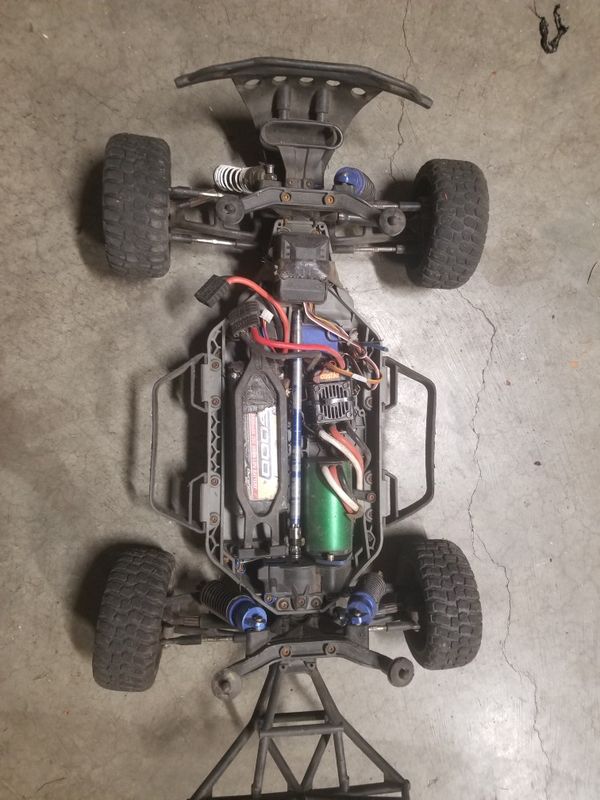 Traxxas Slash 4Ã4 castle sidewinder for Sale in Spanaway, WA - OfferUp